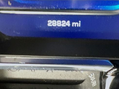 Used 2023 Chevrolet Silverado 1500 LT image 18