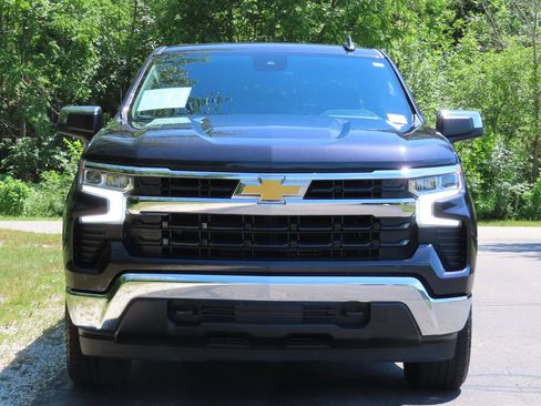 Certified 2023 Chevrolet Silverado 1500 LT AWD/4WD image 16