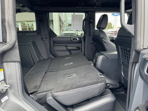 Certified 2025 Ford Bronco Badlands w/ Matte Film Protection Package AWD/4WD image 30