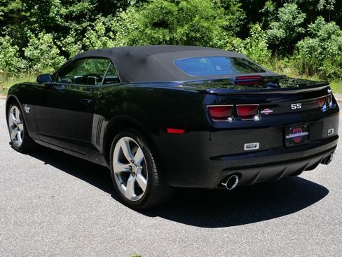 Used 2011 Chevrolet Camaro SS w/ RS Package RWD image 7