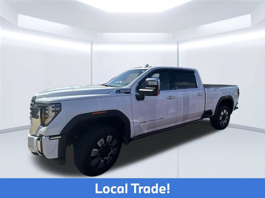 Used 2025 GMC Sierra 2500 Denali w/ Denali Reserve Package AWD/4WD image 6