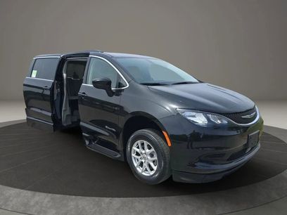Used 2021 Chrysler Voyager Lxi