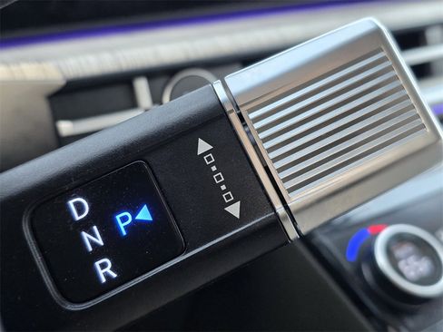 Used 2024 Hyundai Santa Fe Calligraphy image 16