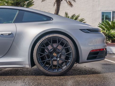 Used 2022 Porsche 911 Carrera 4S image 14