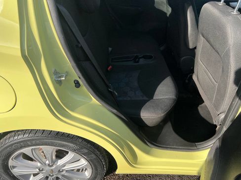 Used 2017 Chevrolet Spark LT image 21