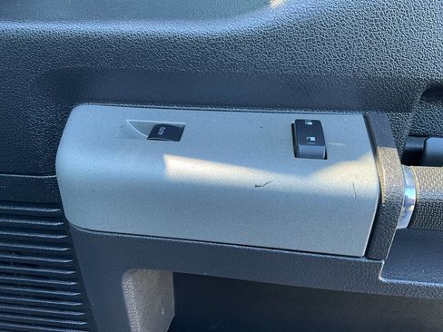 Used 2013 Ford F250 Lariat w/ Chrome Pkg image 24