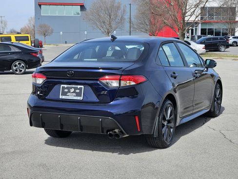 Used 2026 Toyota Corolla SE image 4