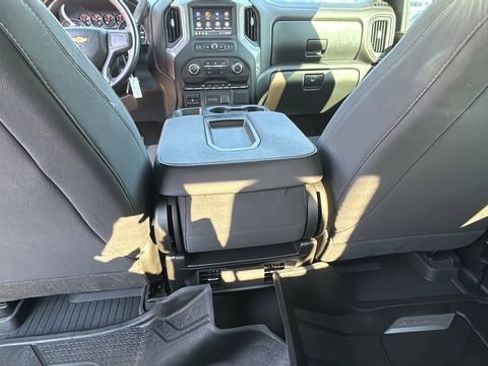 Used 2023 Chevrolet Silverado 2500 Custom w/ Custom Value Package image 20