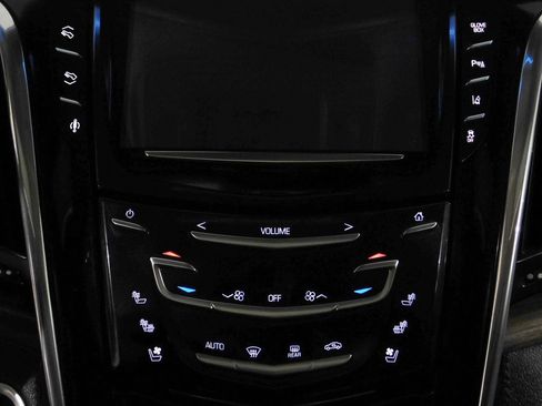 Used 2015 Cadillac Escalade Luxury image 44