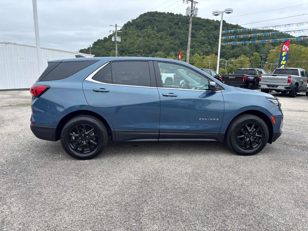 Used 2024 Chevrolet Equinox LT AWD/4WD image 6