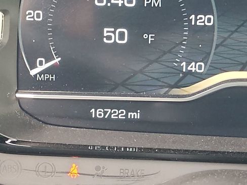 Certified 2024 GMC Yukon Denali w/ LPO, Floor Liner Package image 13