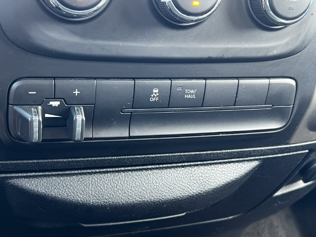 Used 2014 RAM 1500 Outdoorsman AWD/4WD image 26