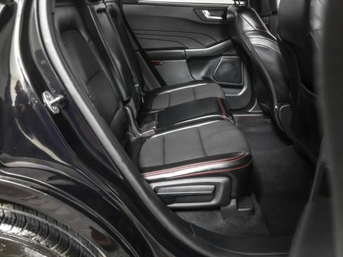 Used 2023 Ford Escape ST-Line image 39