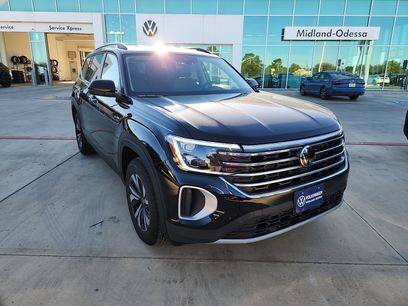 New 2026 Volkswagen Atlas SE
