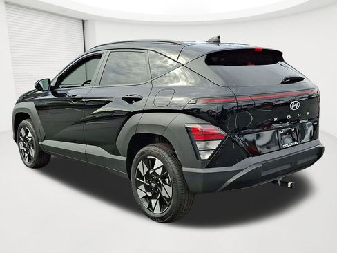 Used 2025 Hyundai Kona SEL image 6