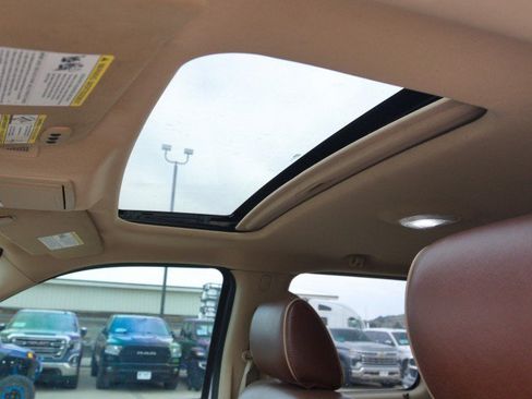 Used 2011 Ford F150 King Ranch w/ Off Road Pkg AWD/4WD image 16