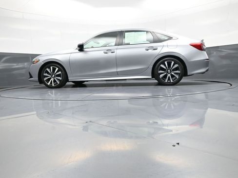Used 2023 Honda Civic EX image 33