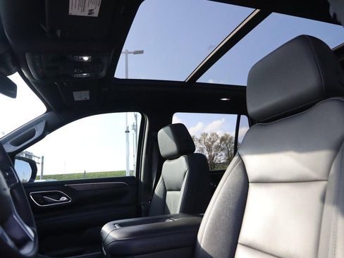 Used 2023 Chevrolet Tahoe Z71 w/ Z71 Off-Road Package image 10