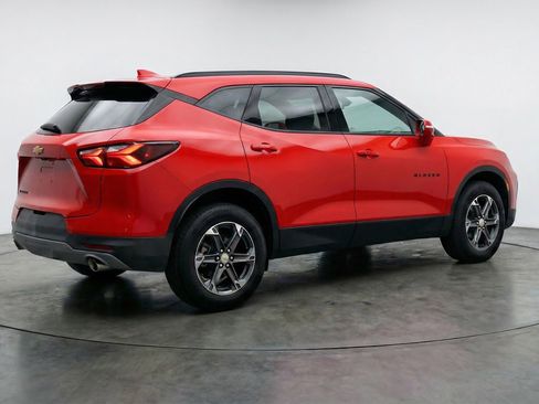 Used 2025 Chevrolet Blazer LT FWD image 9