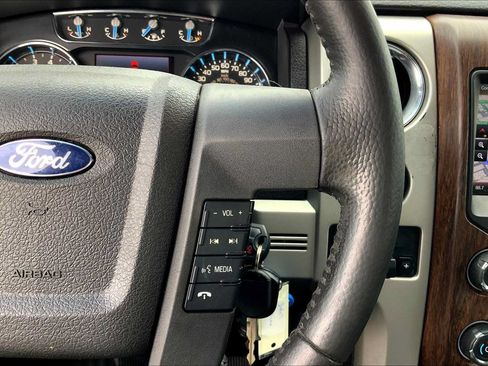 Used 2014 Ford F150 Lariat w/ Equipment Group 502A Luxury AWD/4WD image 19