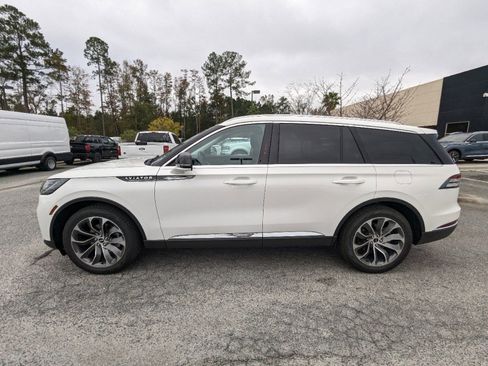 New 2025 Lincoln Aviator Reserve w/ Illumination Package image 7