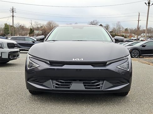 New 2025 Kia EV6 Light image 2