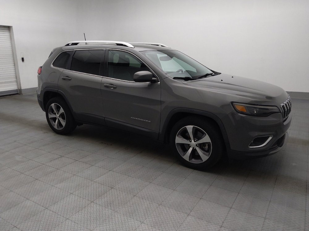 Used 2019 Jeep Cherokee Limited FWD image 11