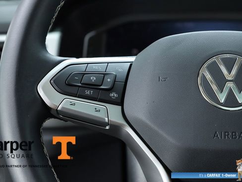 Used 2023 Volkswagen Atlas SE w/ Panoramic Sunroof Package FWD image 21