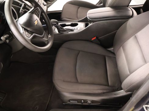 Used 2022 Chevrolet Malibu LT FWD image 11