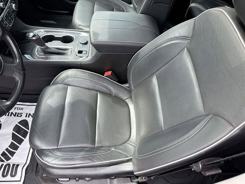 Certified 2020 Chevrolet Traverse High Country w/ LPO, Floor Liner Package image 76