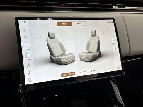 New 2026 Land Rover Range Rover Sport SE image 19