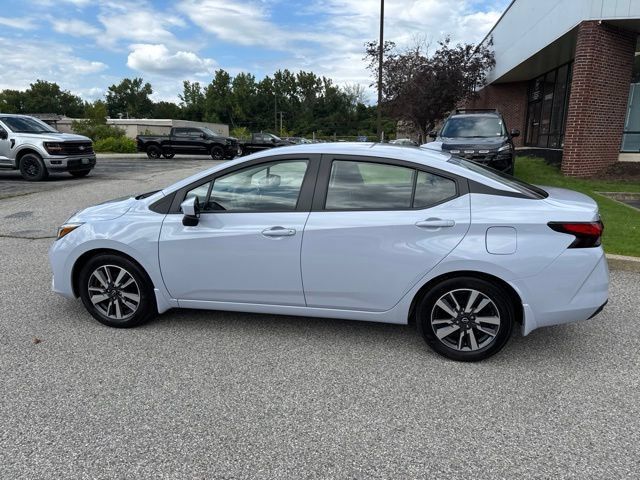 Used 2025 Nissan Versa SV w/ Trunk Package FWD image 33