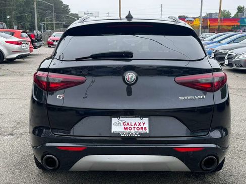 Used 2020 Alfa Romeo Stelvio Ti Sport w/ Quick Order Package 22S Sport AWD/4WD image 6
