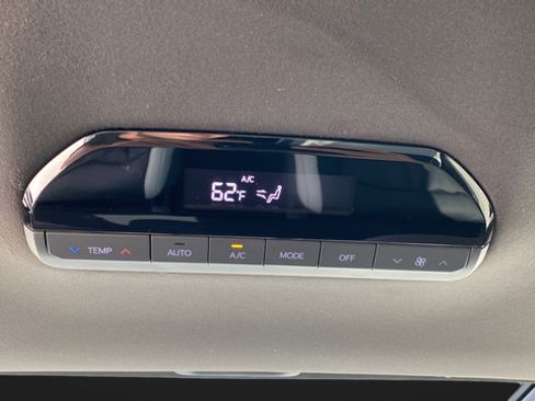 New 2026 Kia EV9 GT-Line AWD/4WD image 31
