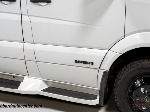 Used 2018 Mercedes-Benz Sprinter 3500 image 32