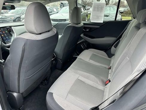 Used 2023 Subaru Outback Premium image 13