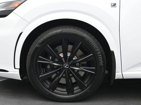 Used 2023 Lexus RX 500h F Sport w/ Cold Area Package AWD/4WD image 22