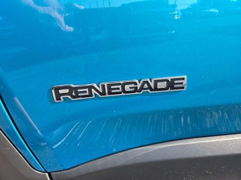 Used 2020 Jeep Renegade Sport w/ Sport Appearance Group AWD/4WD image 21