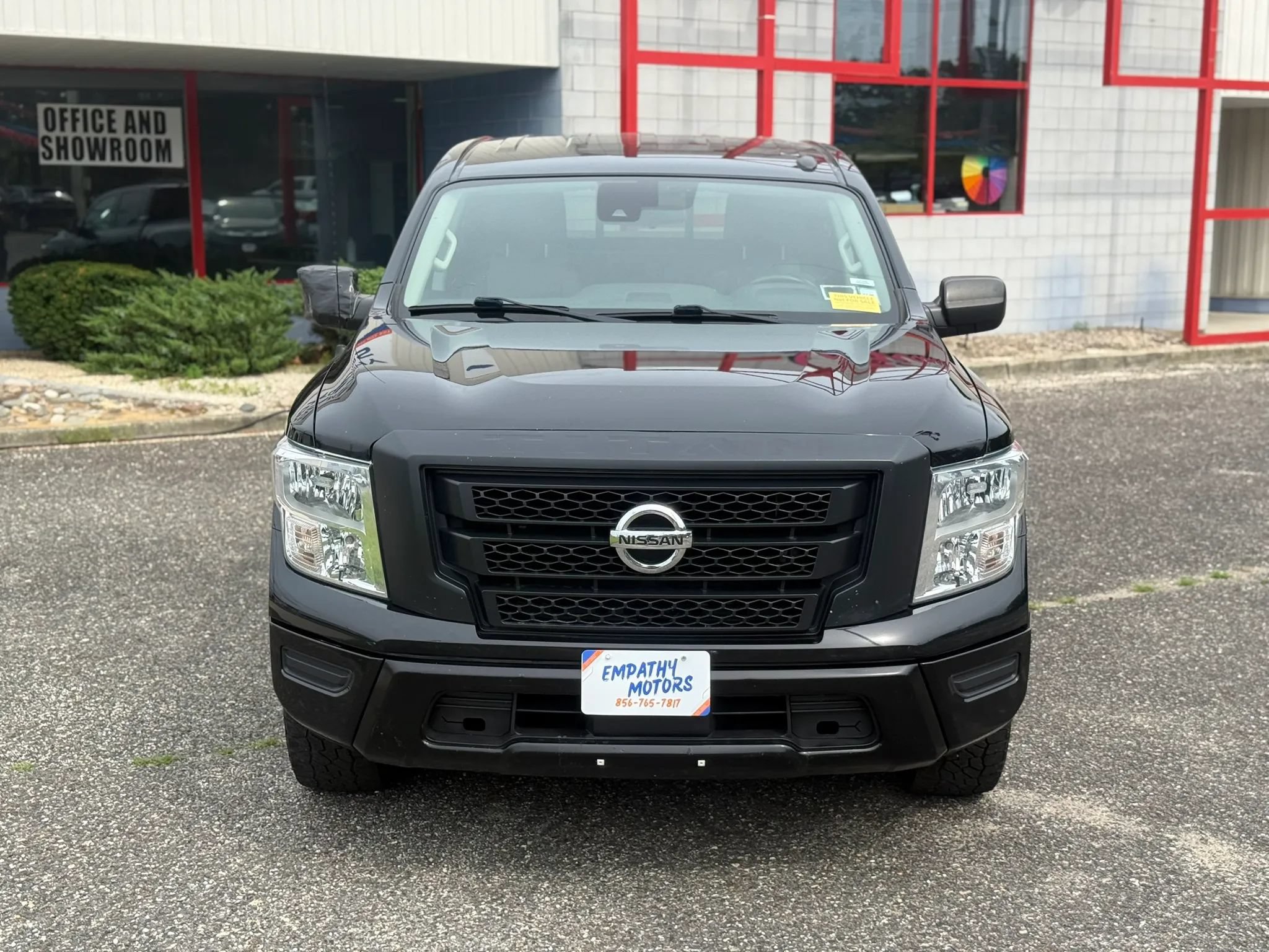 Used 2020 Nissan Titan S w/ S Utility Package AWD/4WD image 9