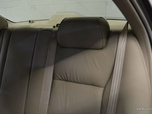 Used 2002 Acura RL image 23