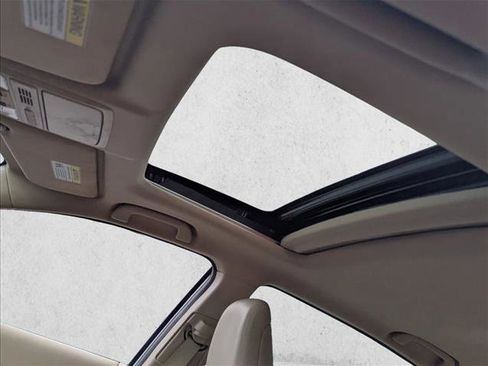 Used 2017 Honda Accord EX-L image 21