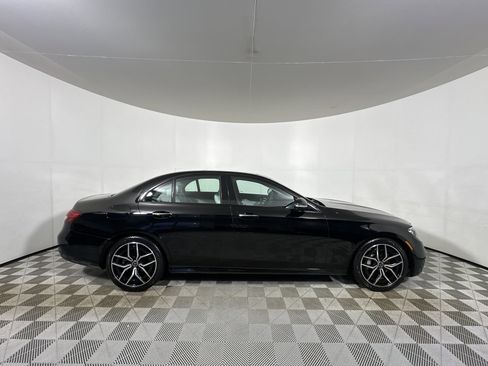 Used 2023 Mercedes-Benz E 350 4MATIC Sedan image 8