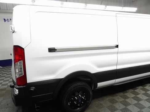 Used 2024 Ford Transit 250 Low Roof AWD image 30