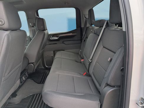 New 2026 GMC Sierra 1500 Elevation image 14