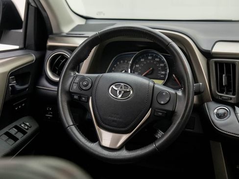 Used 2013 Toyota RAV4 Limited image 10