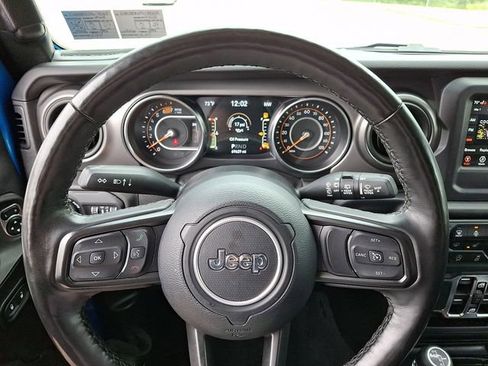 Used 2021 Jeep Wrangler Unlimited Sport AWD/4WD image 18