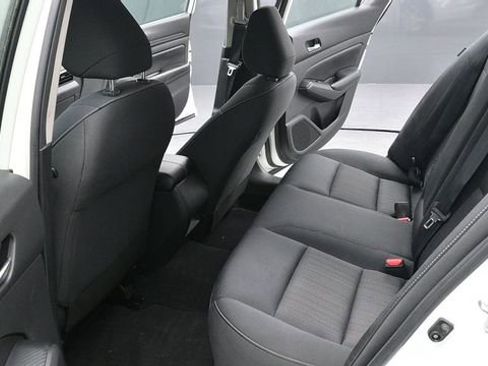 Used 2021 Nissan Altima 2.5 S FWD image 15
