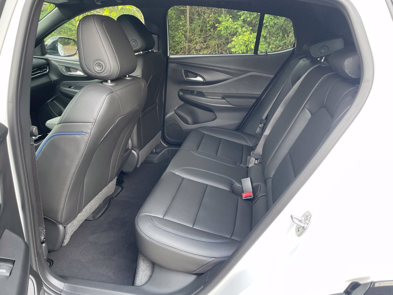 New 2026 Buick Envista Sport Touring w/ Convenience I Package FWD image 38
