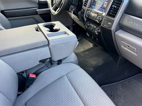 Used 2021 Ford F250 XLT image 17