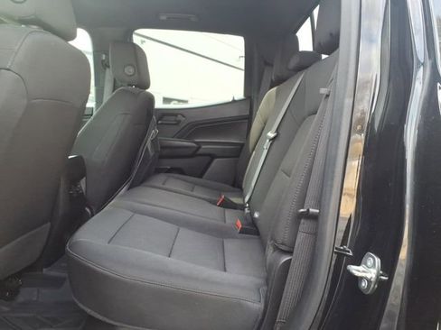 Used 2023 Chevrolet Colorado Trail Boss AWD/4WD image 9